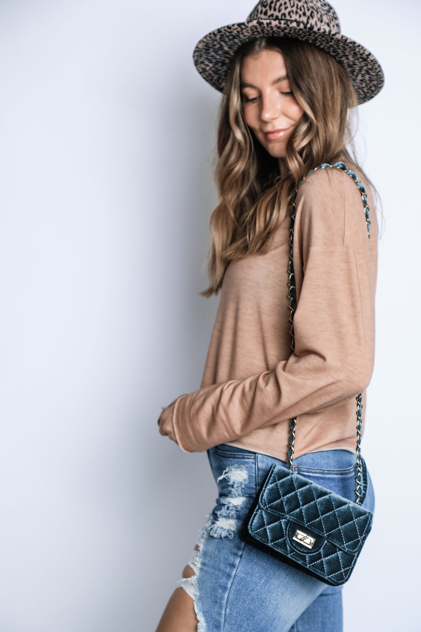 QUILTED VELVET WITH GOLD CHAIN CROSSBODY PURSE