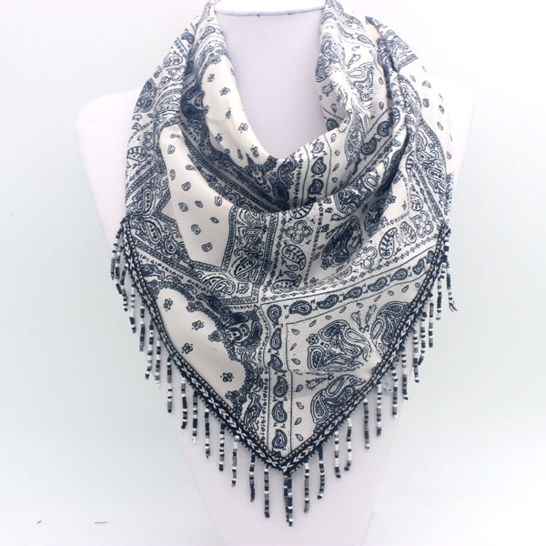 Bandana with tessel