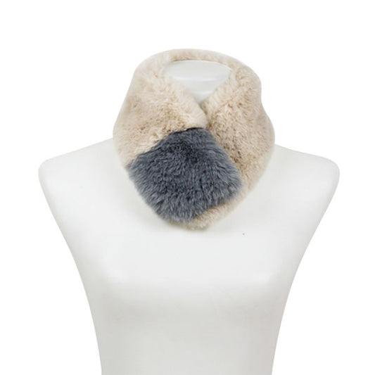 FURRY NECK SCARF