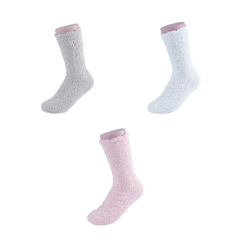 FUZZY SOCKS