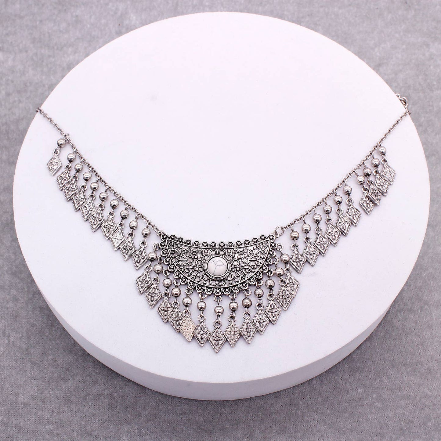 BOHEMIAN ANTIQUE TASSEL NECKLACE