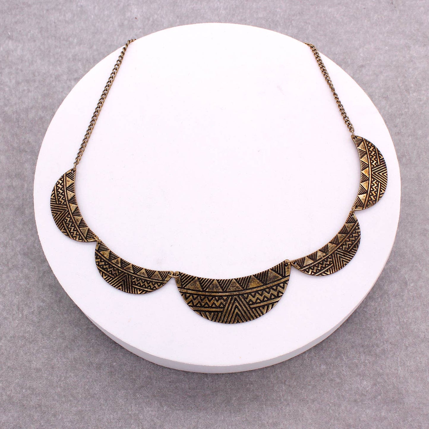 BOHEMIAN ANTIQUE PATTERN NECKLACE
