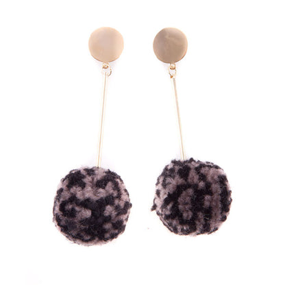 POM POM DROP EARRINGS
