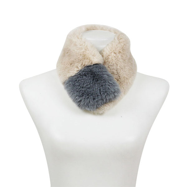 FURRY NECK SCARF