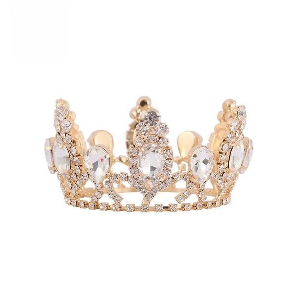 Elegant Gemstone Crown