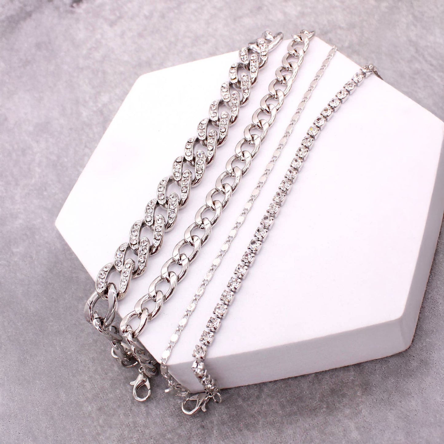 4 LAYERED RHINESTONE CHAIN BRACELET SET